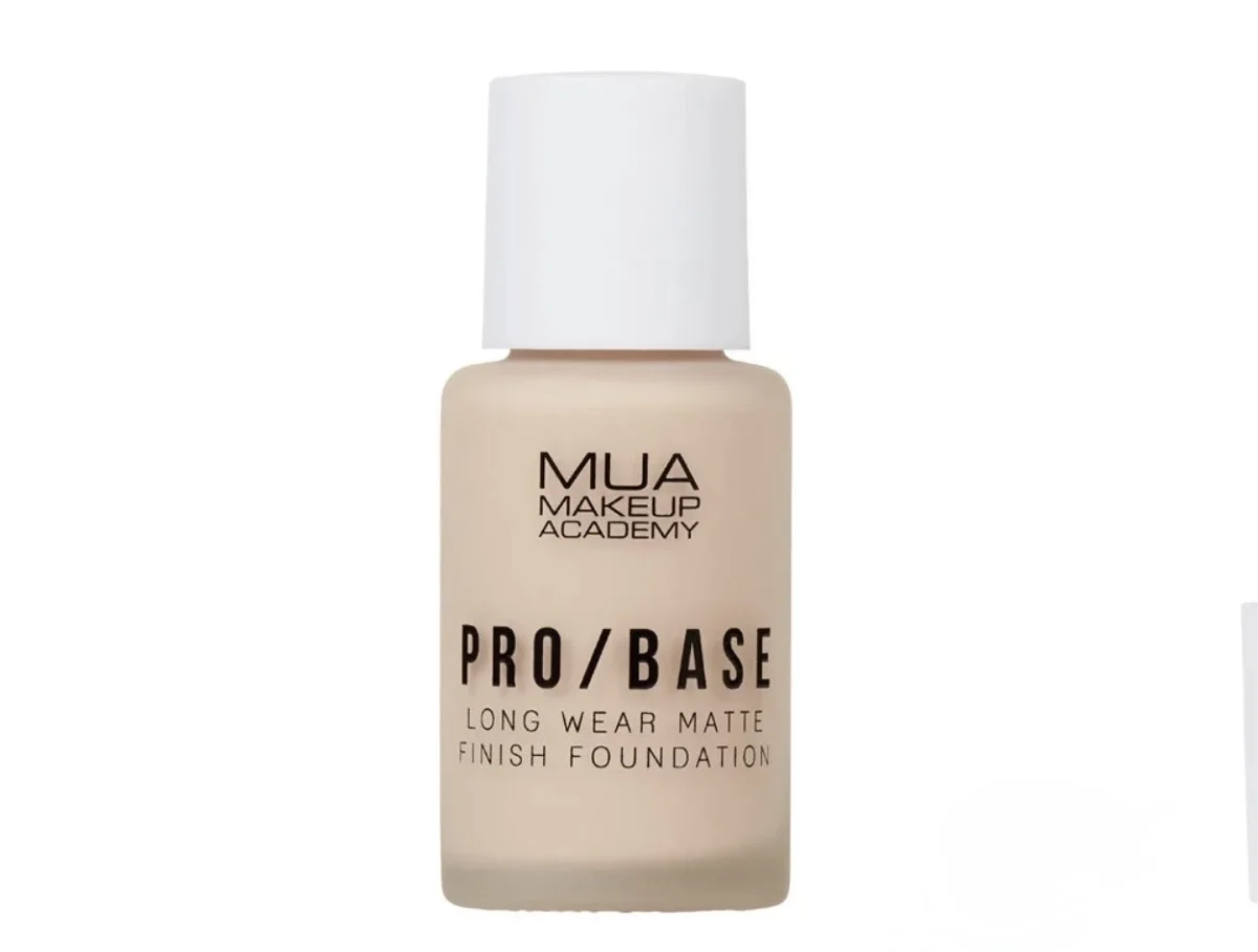 MUA MATTE FINISH FOUNDATION